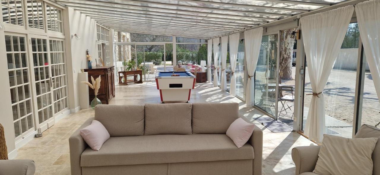 Bed and Breakfast La Bastide des Arts Saumane-de-Vaucluse Exterior foto