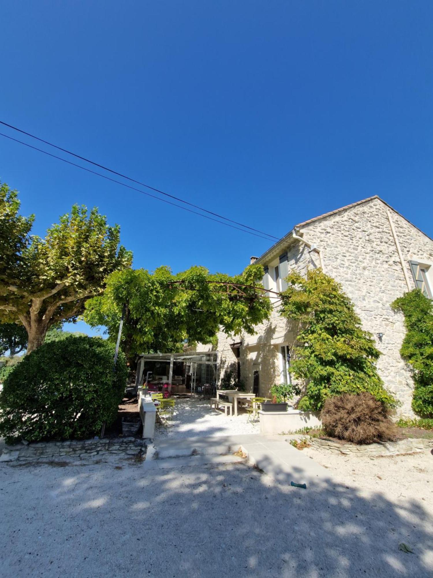 Bed and Breakfast La Bastide des Arts Saumane-de-Vaucluse Exterior foto