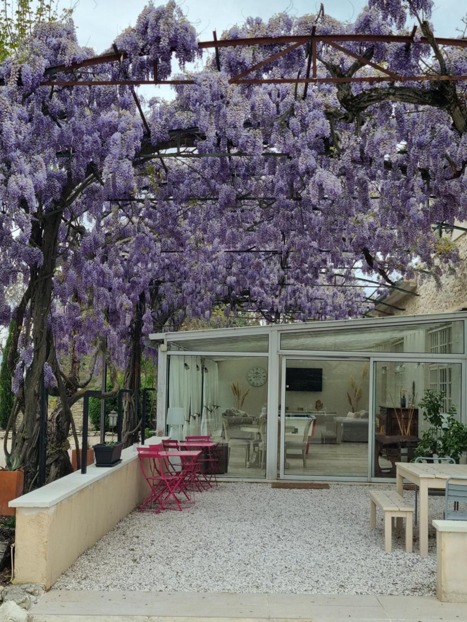 Bed and Breakfast La Bastide des Arts Saumane-de-Vaucluse Exterior foto